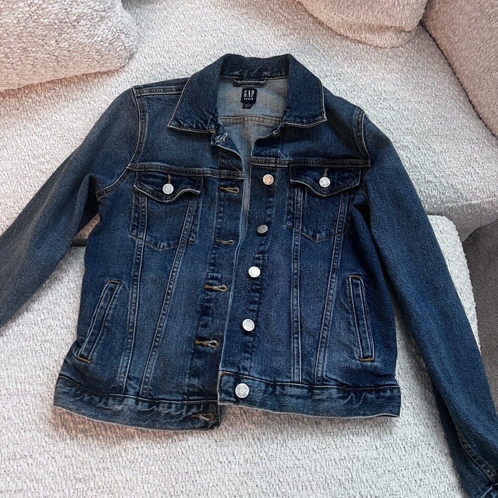 GAP Women's Dark Blue Denim Jacket